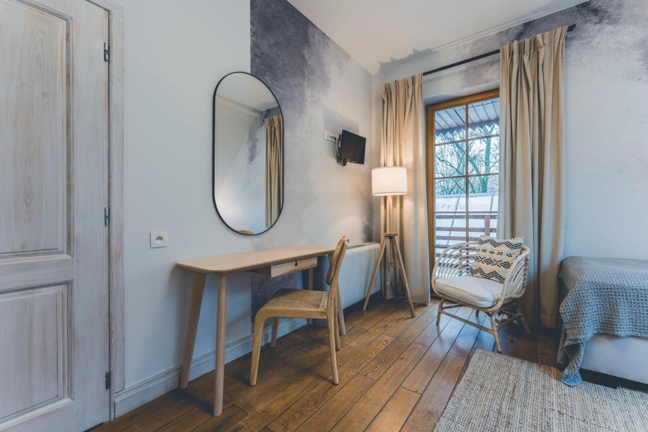 Lubinowe Wzgorze - Wioska Zdrowia Hotel Naleczow Bagian luar foto