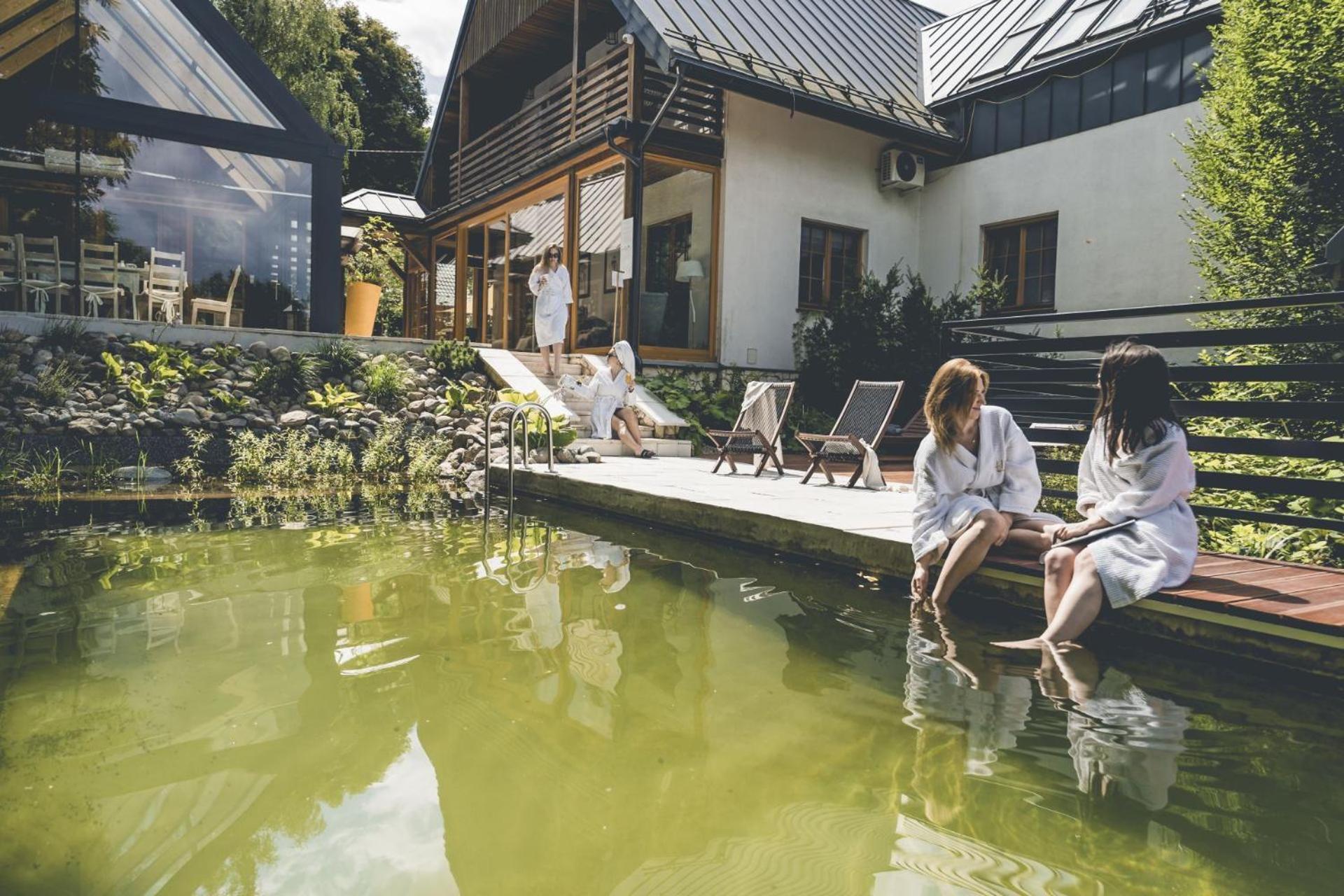Lubinowe Wzgorze - Wioska Zdrowia Hotel Naleczow Bagian luar foto